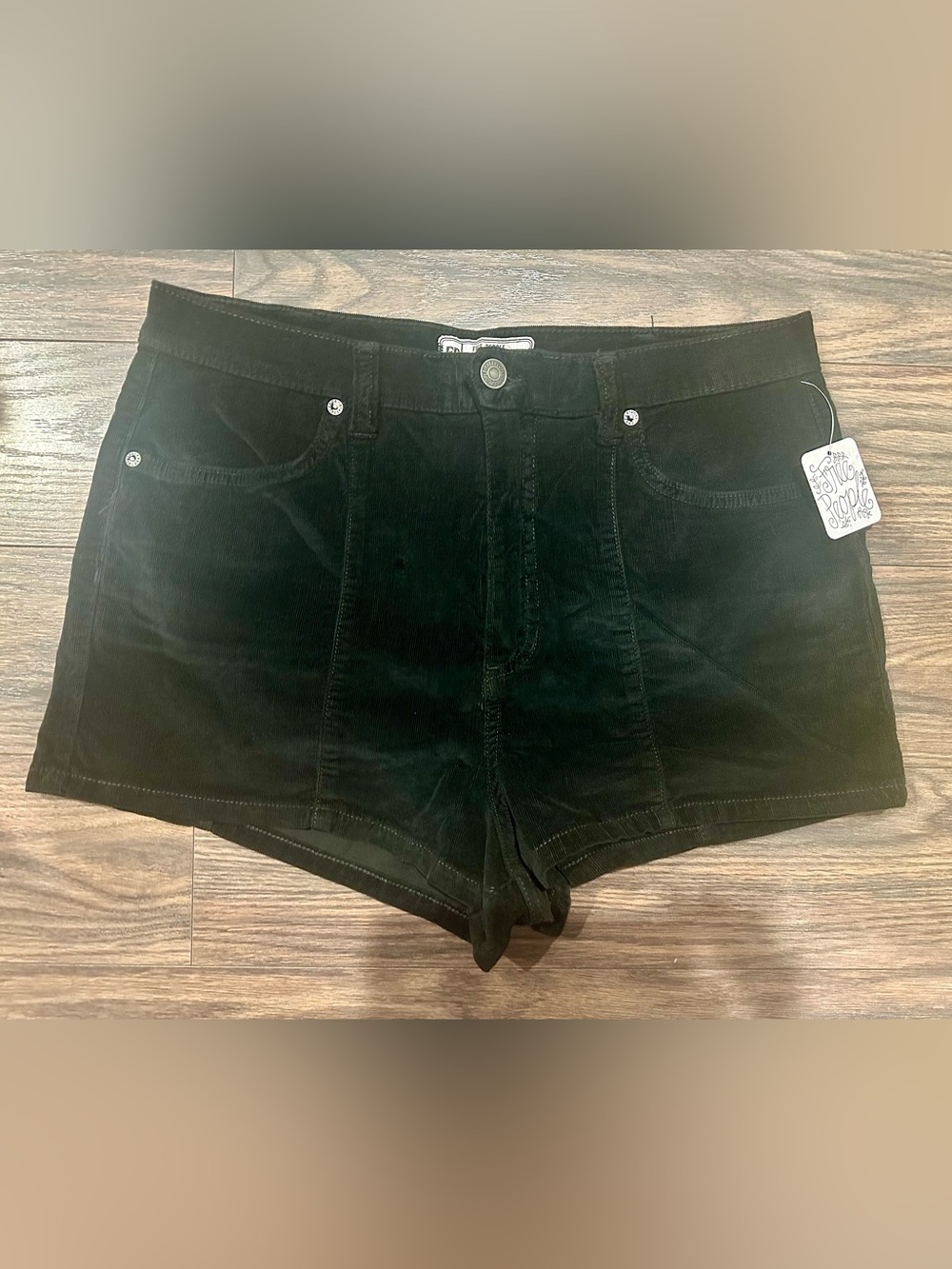 Free People High-Rise Black Soft Stretch Corduroy Shorts Casual Goth W 31 NWT